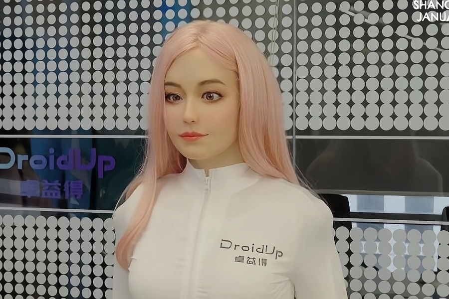 Làn sóng chế tạo robot 'lấy lòng' người dùng