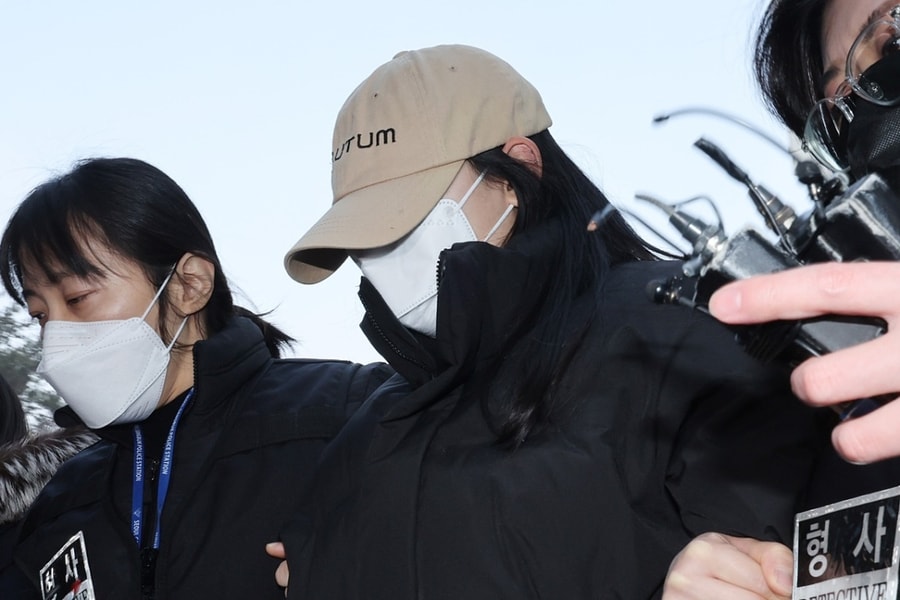 Tra cứu rủi ro thuốc trên AI, cô gái bị cáo buộc đầu độc hai người