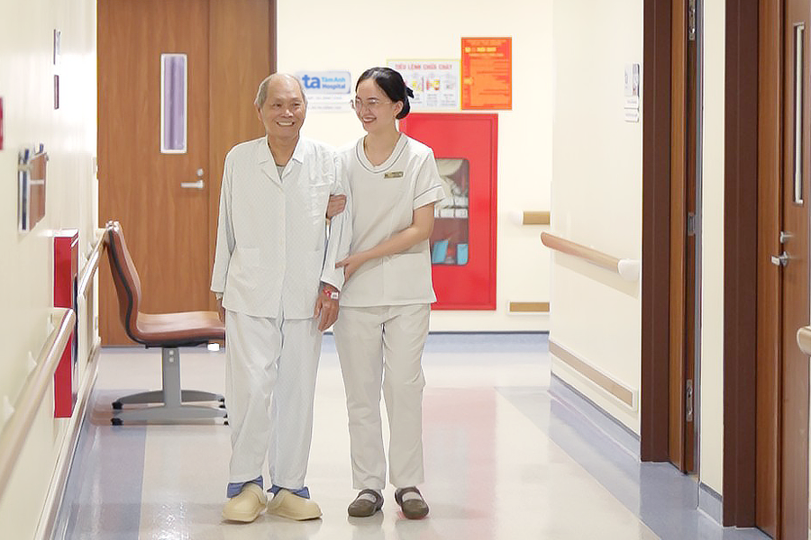 Xạ trị giảm triệu chứng ung thư phổi di căn