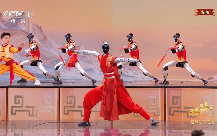 Robot Trung Quốc khiến cô giúp việc nhà tôi lo lắng