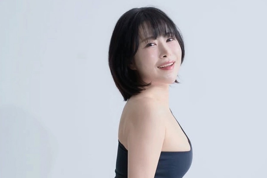 Bí mật sau vẻ đẹp công nghiệp của ngôi sao Hàn Quốc