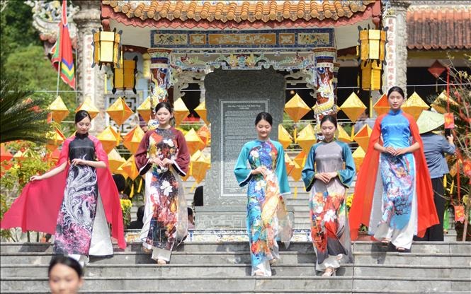 Lễ hội Đền Huyền Trân: Tôn vinh công lao tiền nhân mở cõi phương Nam