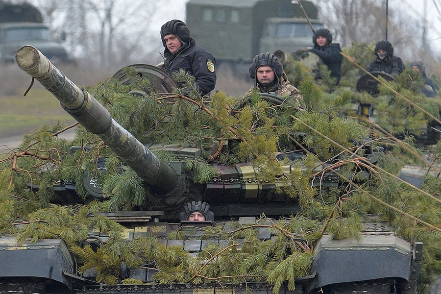 Nỗ lực báo trước về cuộc chiến Ukraine của tình báo Mỹ