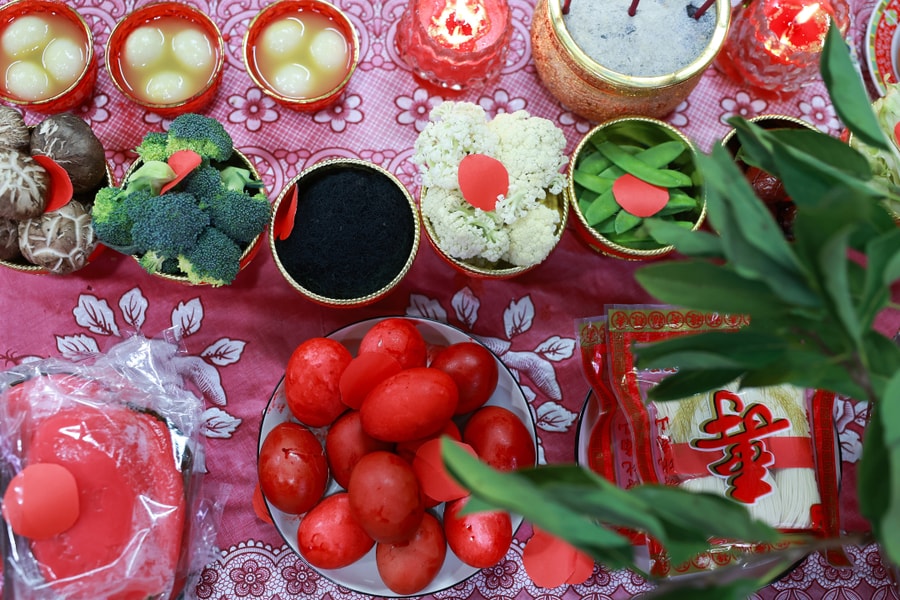 Lễ vía Ngọc hoàng của gia đình người Hoa ở TP HCM