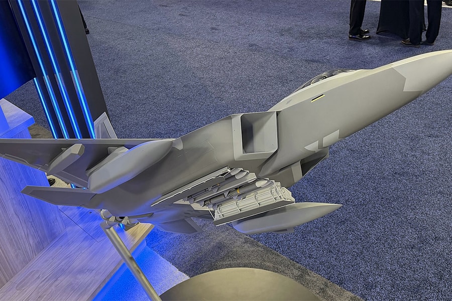 Mỹ hé lộ phiên bản tiêm kích tàng hình hiện đại hơn F-22