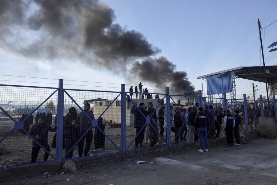 Thân nhân chiến binh IS bỏ trốn hàng loạt khỏi trại giam ở Syria