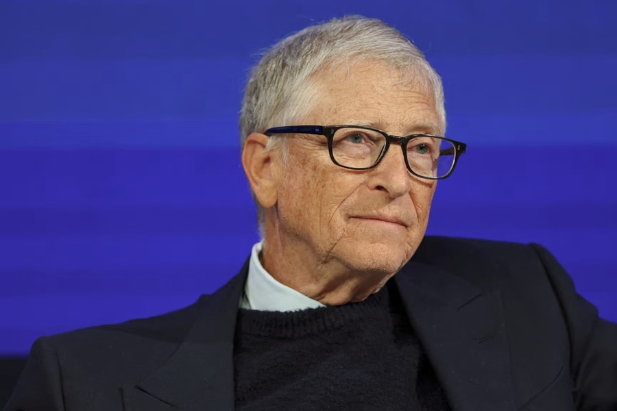 Bill Gates thừa nhận từng ngoại tình với hai phụ nữ Nga