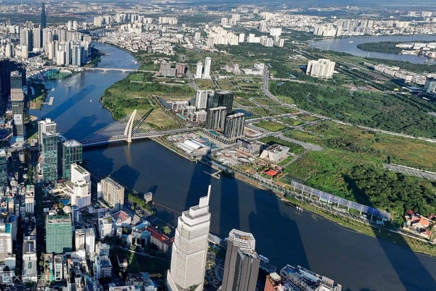 Đề xuất làm trục 8-10 làn xe và đường sắt nhẹ ven sông Sài Gòn