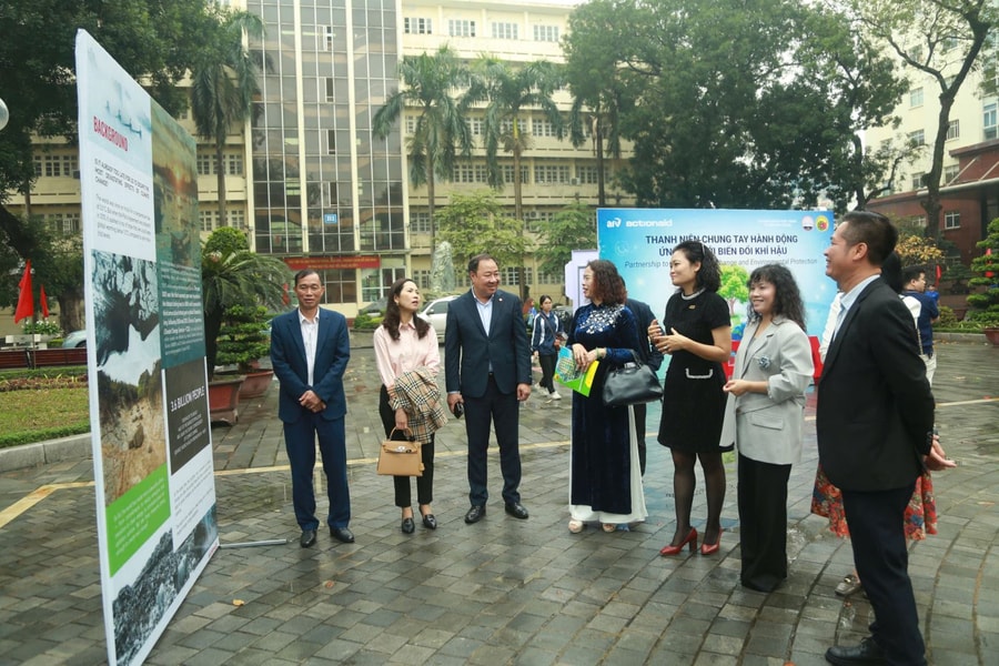 Thay đổi nhận thức hành động ứng phó với biến đổi khí hậu và bảo vệ môi trường