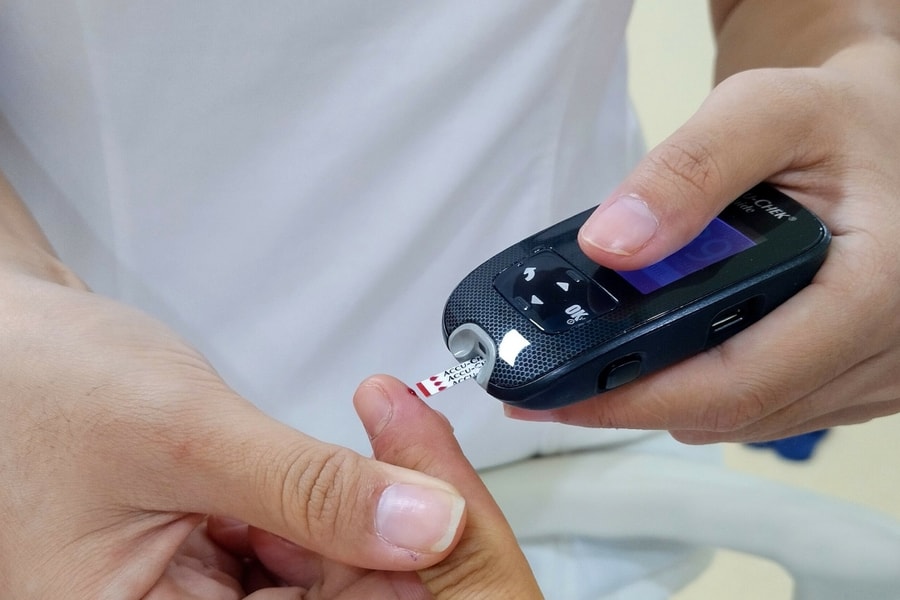 Vì sao đường huyết cao vào mùa lạnh?