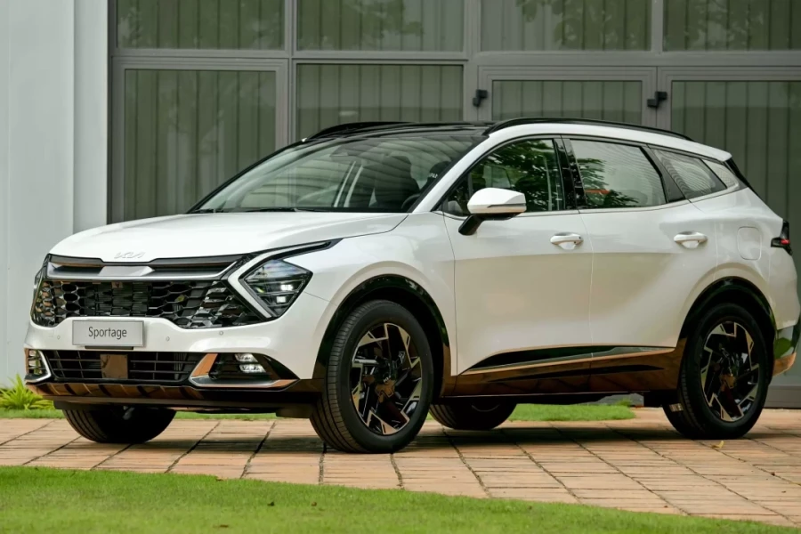 Kia Sportage đuối sức trong cuộc đua doanh số CUV cỡ C