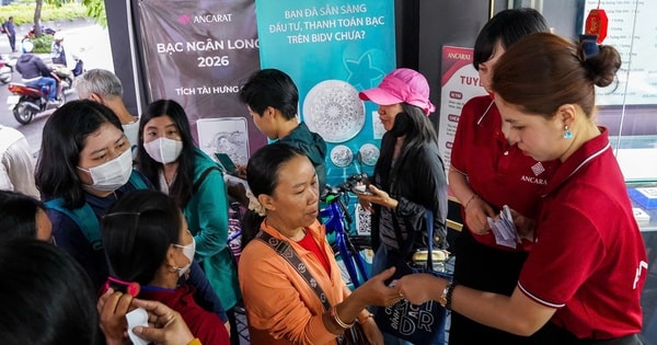 Giá bạc hôm nay 26-2: Điều bất ngờ tại các cửa hàng bạc ngày vía Thần Tài