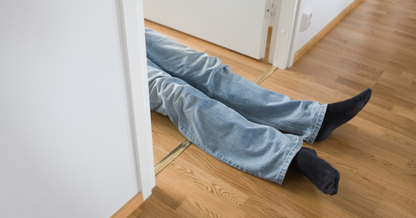 Người đàn ông 16 tuổi tử vong đột ngột sau bữa ăn, nguyên nhân từ thức uống "cực độc" ít ai ngờ