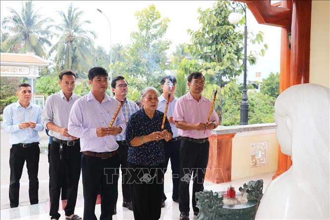 Địa chỉ đỏ bồi đắp y đức và lòng yêu nước