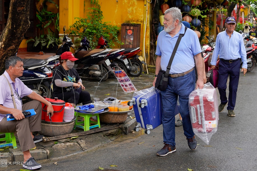 Du lịch Việt loay hoay đối phó nạn 'chặt chém' khách