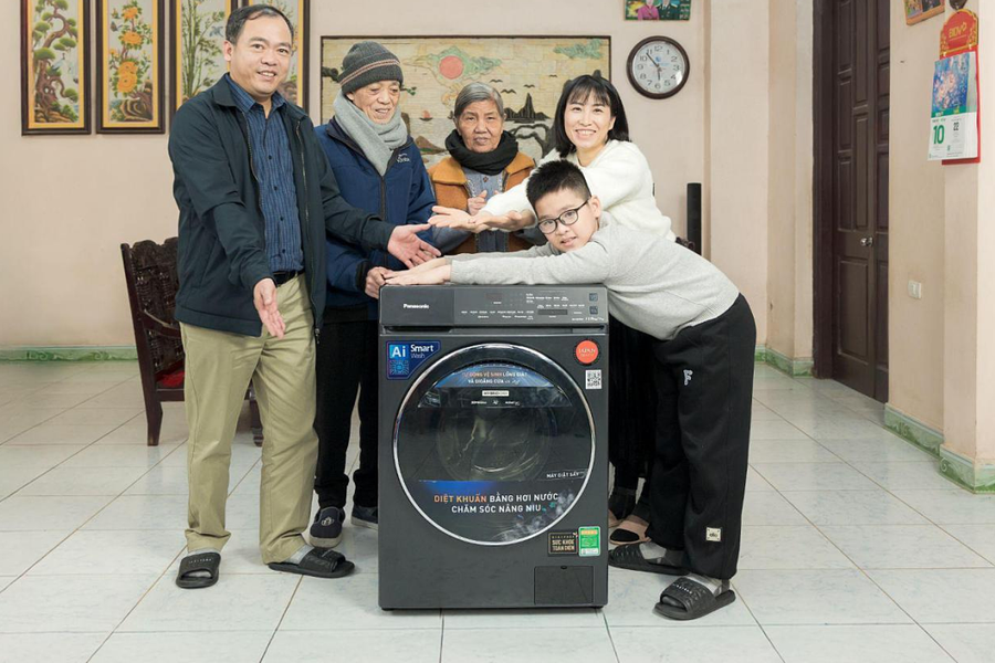 Hơn 1.000 bài dự thi 'kể chuyện giặt giũ' của Panasonic