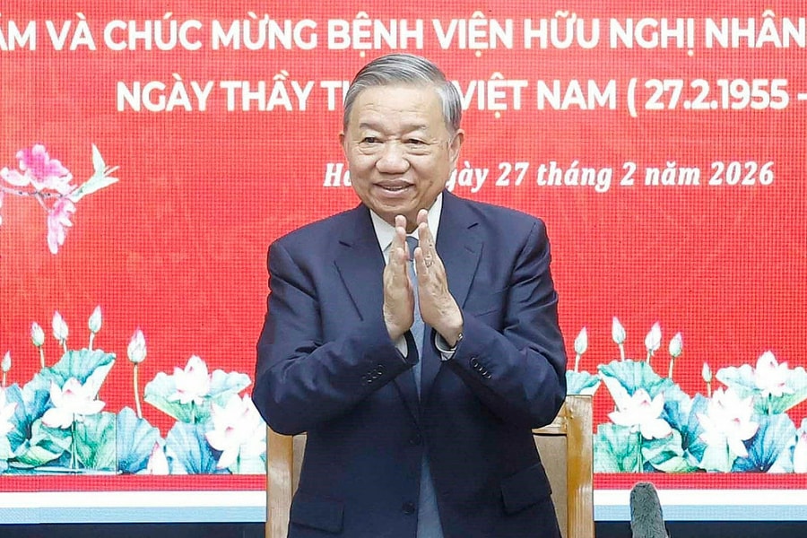 Tổng Bí thư: Phát triển y tế hiện đại trên nền tảng nhân ái