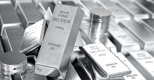 Giá bạc hôm nay 27/2: Bạc thỏi lao dốc 3-4 triệu đồng/kg, bạc Phú Quý còn 88,8 triệu đồng/kg