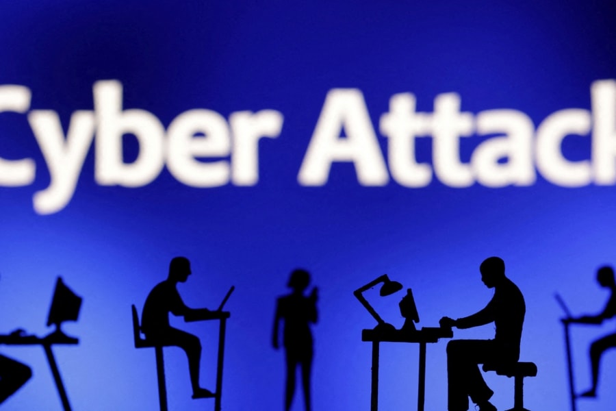 Tài nguyên trực tuyến của Roskomnadzor và Bộ Quốc phòng Nga bị hacker tấn công