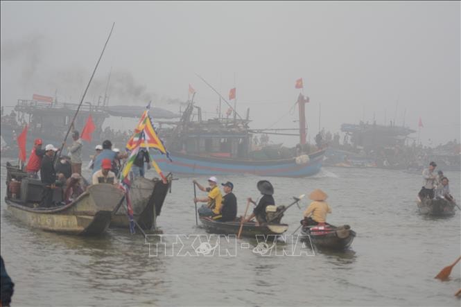 Huế: Lật ghe khiến 3 người thương vong