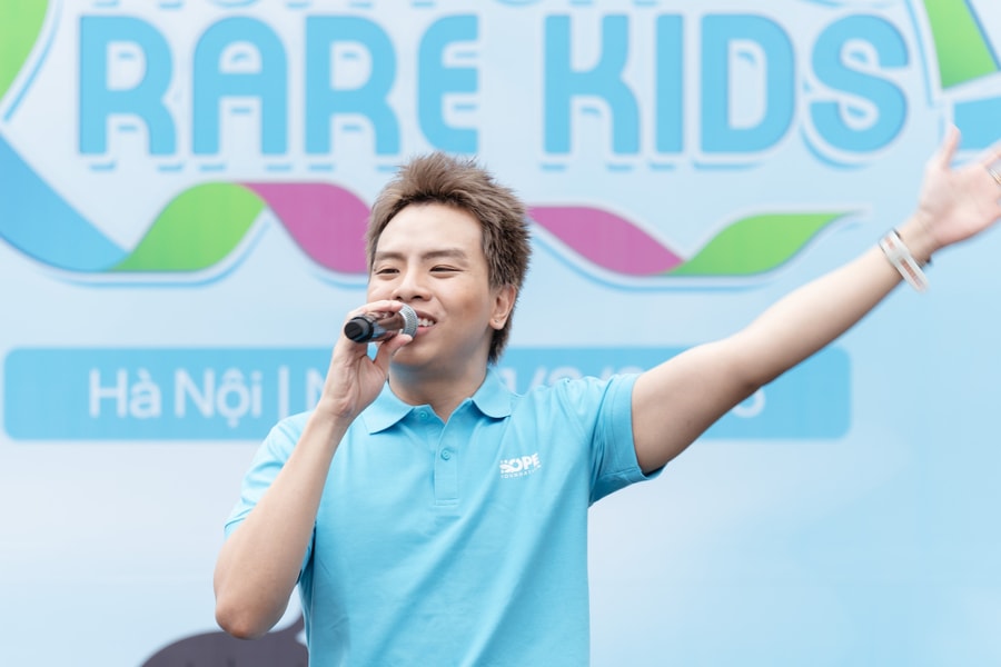 Hứa Kim Tuyền cùng dàn khách mời phát động giải chạy 'Run For Rare Kids'