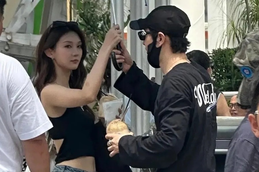 Bạn gái kém 22 tuổi của Huỳnh Hiểu Minh hành động bất thường