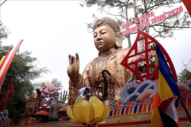 Lễ hội Xuân Chùa Phật Quang Hòa Bình lan tỏa thông điệp sống hướng thiện