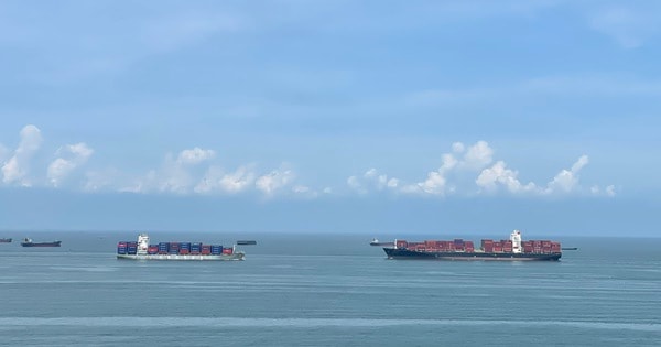 Căng thẳng Trung Đông leo thang: Các hãng tàu ra thông báo khẩn