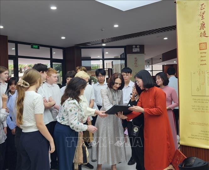 Không gian giới thiệu Di sản tư liệu thế giới của Việt Nam mở cửa đón khách tham quan