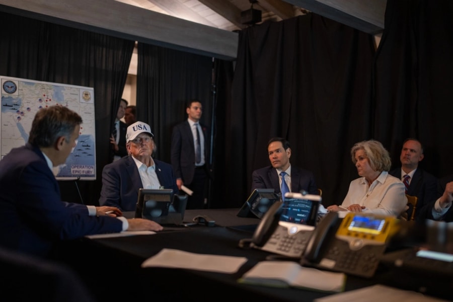 Đêm ông Trump chỉ đạo đòn tấn công Iran giữa dạ tiệc tại Mar-a-Lago