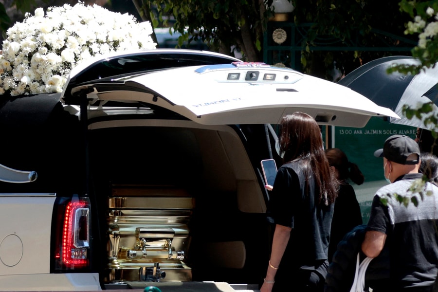 Trùm ma túy Mexico được chôn trong quan tài mạ vàng