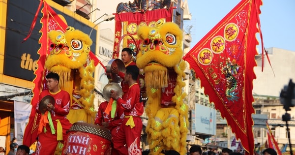 TP HCM: Tưng bừng Lễ hội Tết Nguyên tiêu