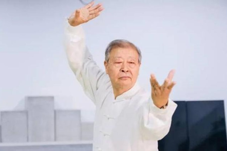 Đệ tử 'Kiếm tiên Võ Đang' tay không hạ 10 võ sư nước ngoài