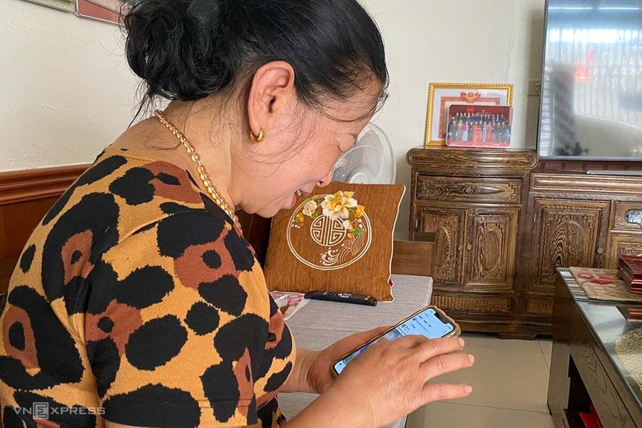 Ngóng tin con từ vùng Trung Đông