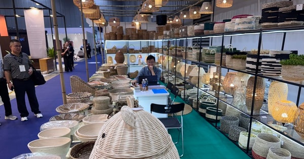 Chia sẻ của Chủ tịch UBND TPHCM khi dự khai mạc Hội chợ xuất khẩu đồ gỗ và nội thất