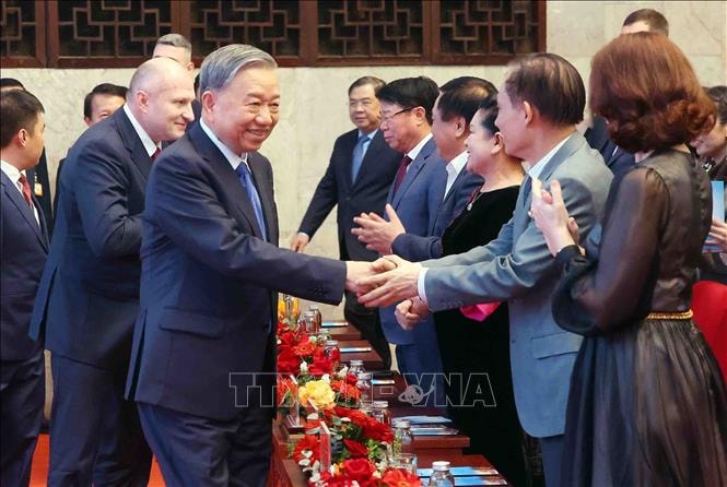 Chương trình giao lưu nghệ thuật "Tâm hồn Nga trong lòng Việt Nam"