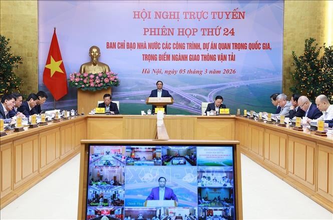 Thủ tướng Phạm Minh Chính: Thúc đẩy phát triển hạ tầng giao thông, đóng góp thực hiện mục tiêu tăng trưởng 2 con số