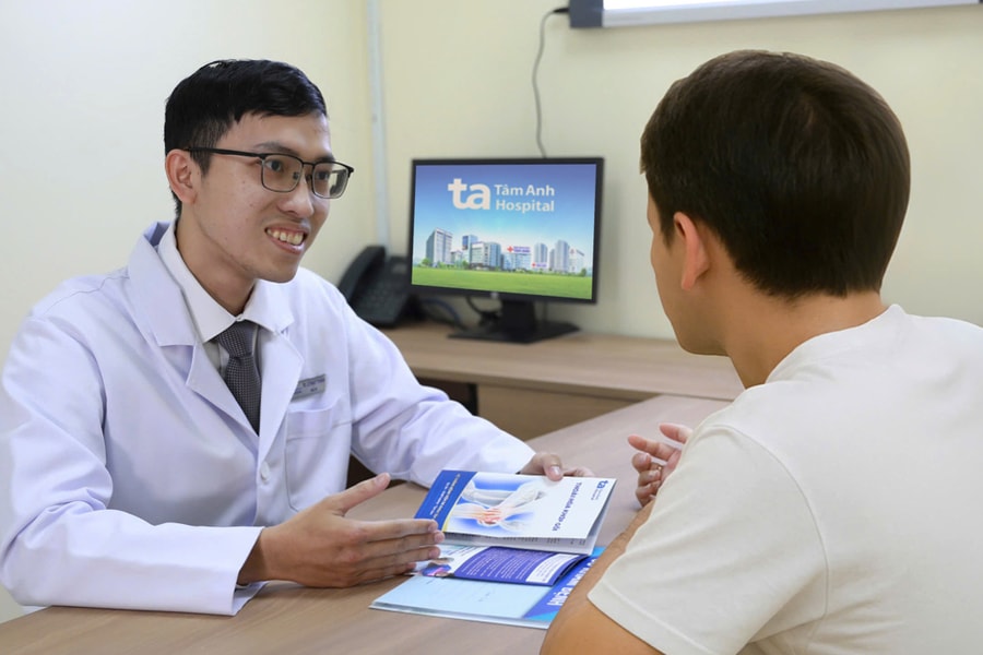 Khớp gối nhân tạo có dùng vĩnh viễn không?