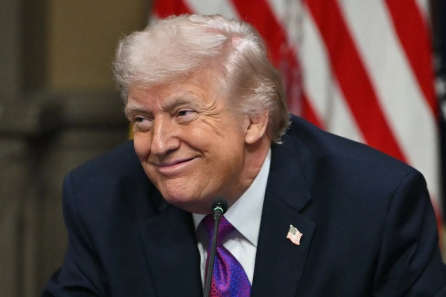 Ông Trump: Chiến dịch tập kích Iran đạt 15 trên 10 điểm