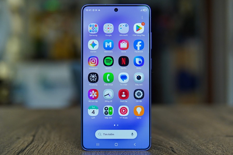 Galaxy S26 có thể lập kỷ lục đặt hàng dù tăng giá