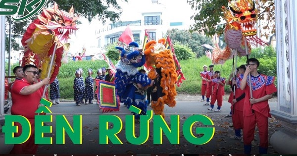 Linh thiêng lễ rước nước đền Rừng bên dòng sông Hồng ngày rằm tháng Giêng