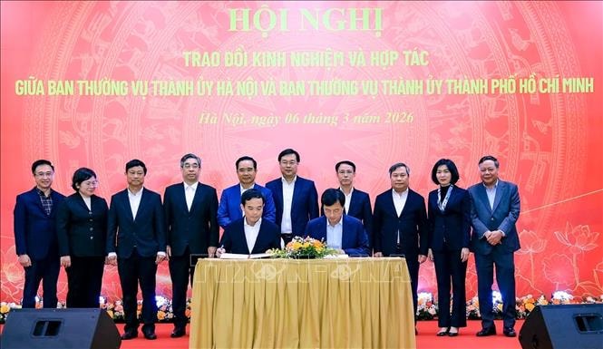 Hà Nội và TP Hồ Chí Minh thúc đẩy hợp tác toàn diện