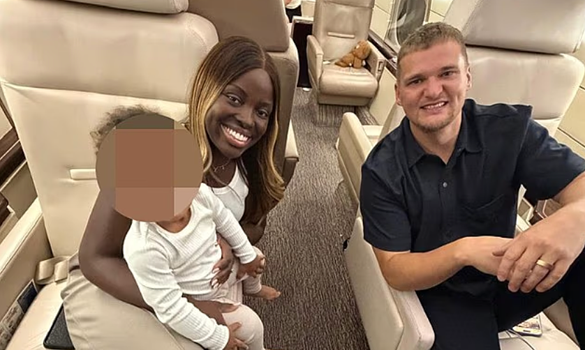 Triệu phú Anh bị chỉ trích vì thuê chuyên cơ chạy khỏi Dubai