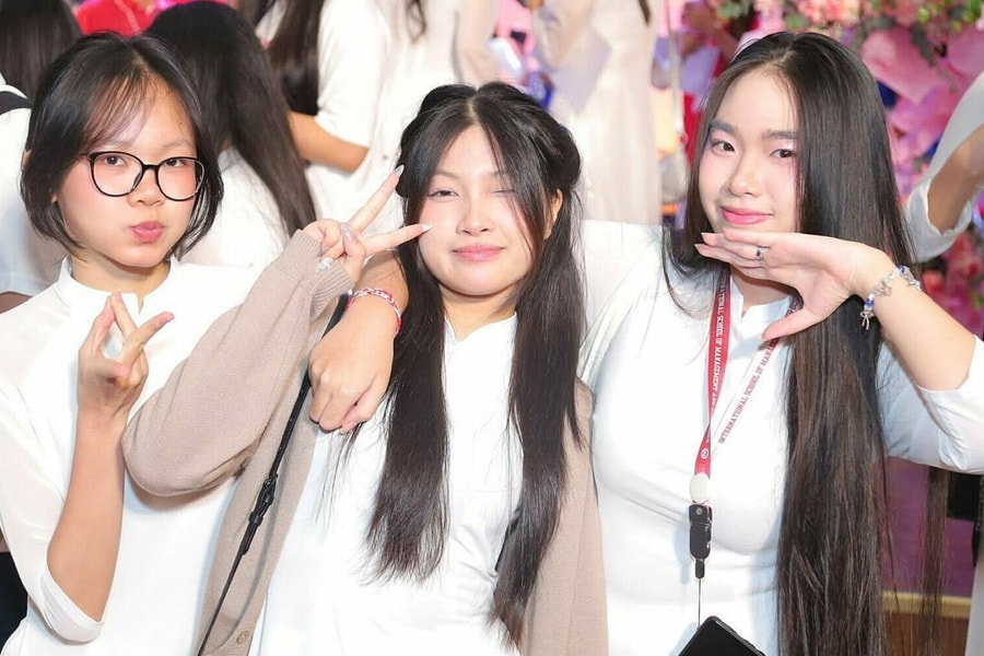 Đại học Kinh tế Quốc dân mở 15 ngành mới, quy đổi IELTS từ 5.5