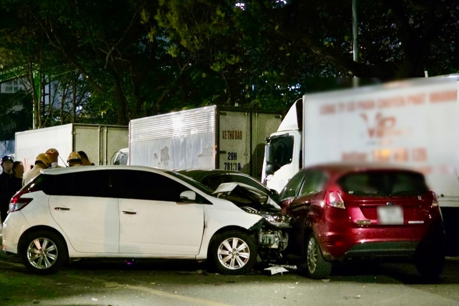 Một người tử vong sau vụ tài xế say rượu tông xe liên hoàn ở Hà Nội