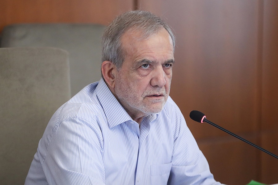 Iran quyết không đầu hàng Mỹ - Israel, xin lỗi các nước láng giềng