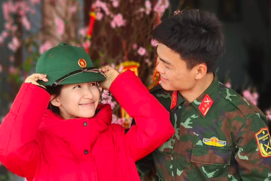 Hoà Minzy tiết lộ bất ngờ về bạn trai quân nhân, lý do giữ kín chuyện tình cảm
