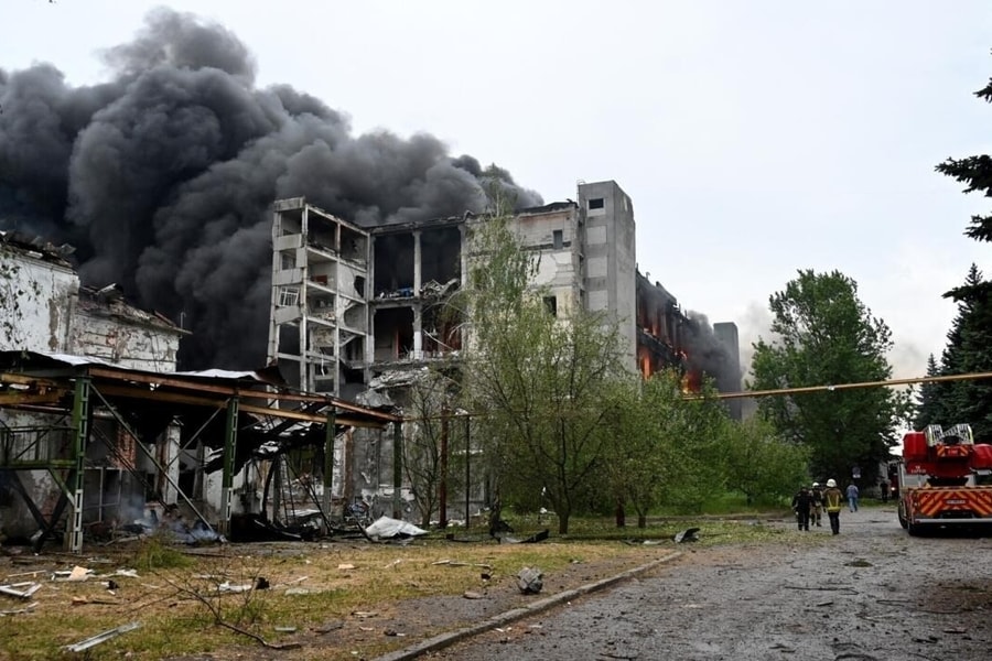 Bí mật sau tiếng còi báo động không kích ở Kharkov