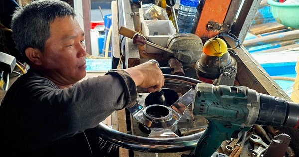 Giá dầu “nhảy múa”, nhiều ngư dân Đà Nẵng cân nhắc lên đời công nghệ