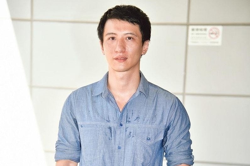 Diễn viên Chu Vĩnh Hằng bị tố cởi trần, quấy rối bạn gái cũ